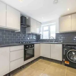  Holiday home 30a Mortlake